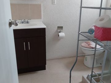 VENTA CASA EN VILLAS DEL BOSQUE, XONACATLAN, MÉXICO
