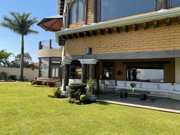 Casa en Fraccionamiento en Ahuatepec, Cuernavaca, Morelos CAEN-Te-822-Fr*
