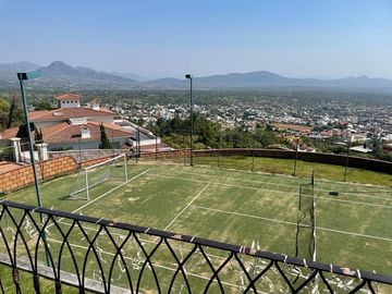 Casa en Fraccionamiento en Ahuatepec, Cuernavaca, Morelos CAEN-Te-822-Fr*