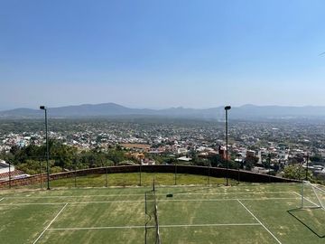 Casa en Fraccionamiento en Ahuatepec, Cuernavaca, Morelos CAEN-Te-822-Fr*