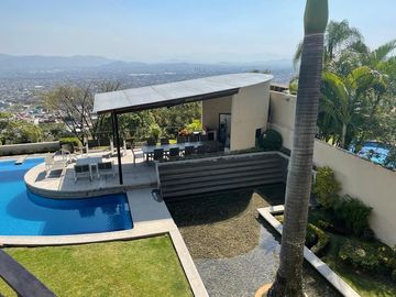 Casa en Fraccionamiento en Ahuatepec, Cuernavaca, Morelos CAEN-Te-822-Fr*