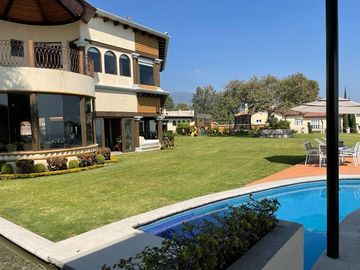 Casa en Fraccionamiento en Ahuatepec, Cuernavaca, Morelos CAEN-Te-822-Fr*