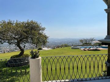 Casa en Fraccionamiento en Ahuatepec, Cuernavaca, Morelos CAEN-Te-822-Fr*