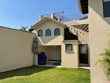 Casa en Fraccionamiento en Ahuatepec, Cuernavaca, Morelos CAEN-Te-822-Fr*