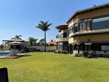 Casa en Fraccionamiento en Ahuatepec, Cuernavaca, Morelos CAEN-Te-822-Fr*
