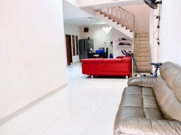 Rumah Karang Tengah Perumahan Cantik Strategis