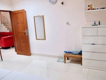 Rumah Karang Tengah Perumahan Cantik Strategis