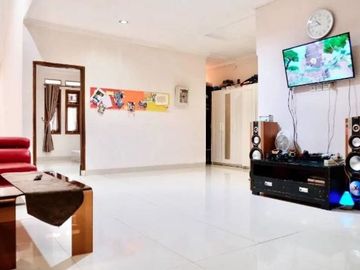 Rumah Karang Tengah Perumahan Cantik Strategis
