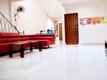 Rumah Karang Tengah Perumahan Cantik Strategis