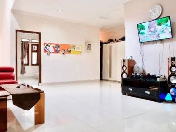 Rumah Karang Tengah Perumahan Cantik Strategis