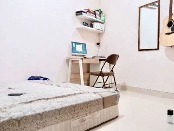 Rumah Karang Tengah Perumahan Cantik Strategis