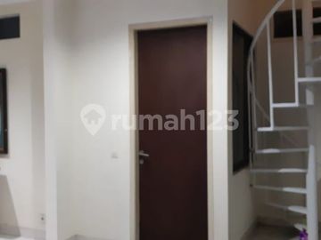 Rumah SHM Bagus kawasan mewah strategis asri di Foresta BSD