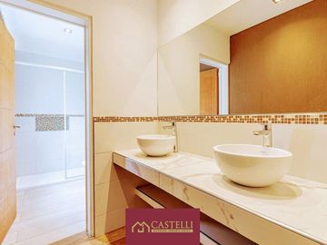 Casa de 5 ambientes en  Venta en Boca Ratón Pilar