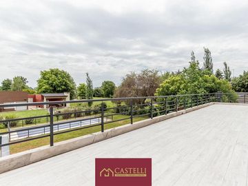 Casa de 5 ambientes en  Venta en Boca Ratón Pilar