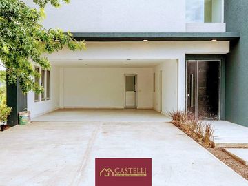 Casa de 5 ambientes en  Venta en Boca Ratón Pilar