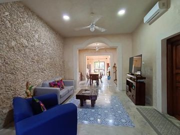 Casa venta en el centro de Mérida rumbo Santiago
