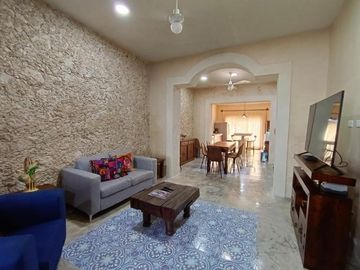 Casa venta en el centro de Mérida rumbo Santiago