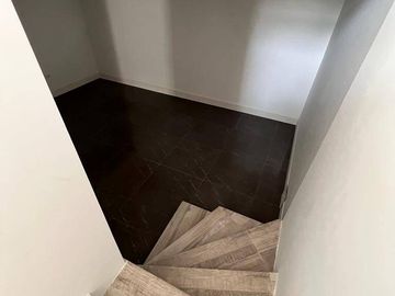 VENTA CASA ESTRENO CEIBOS NORTE 4DORM ACABADOS ELEGANTE MODERNOS