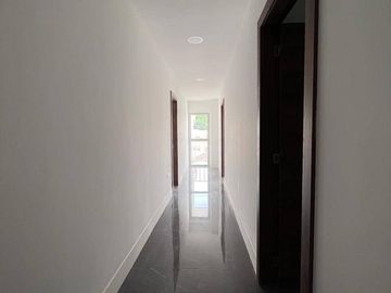 VENTA CASA ESTRENO CEIBOS NORTE 4DORM ACABADOS ELEGANTE MODERNOS