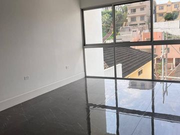 VENTA CASA ESTRENO CEIBOS NORTE 4DORM ACABADOS ELEGANTE MODERNOS