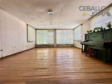 Casa en venta de 6 dorm. en Villa Alemana