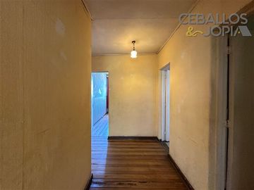 Casa en venta de 6 dorm. en Villa Alemana