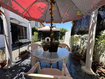 Casa en venta de 6 dorm. en Villa Alemana