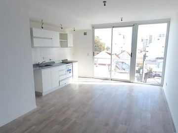 Departamento en  VENTA RODO 90