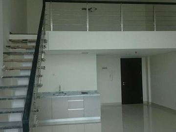 APARTEMEN SOHO BROOKLYN ALAM SUTERA 1,5 LANTAI DIJUAL