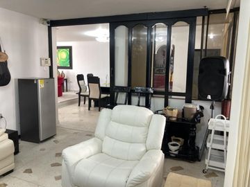 casa en venta en el tabor. Cod V102247