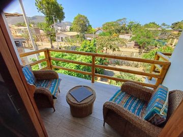 Puerto Lopez - Dream Villa/AIRBNB: Se Vende Casa Cerca del Mar en Puerto Lopez