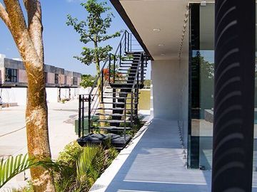 Casa en preventa en privada con amenidades en Santa Gertrudis Copo
