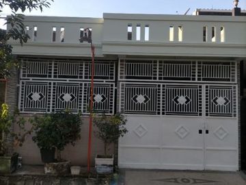 Rumah Bagus di Perumahan Dreaming Land daerah Benowo Surabaya