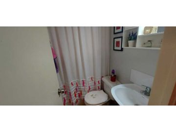 Vende casa  sector sorvicenta