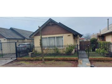 Vende casa  sector sorvicenta