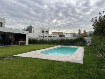3D/3B Home Office.Condominio Atacameños. Colegio Highlands