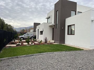 3D/3B Home Office.Condominio Atacameños. Colegio Highlands