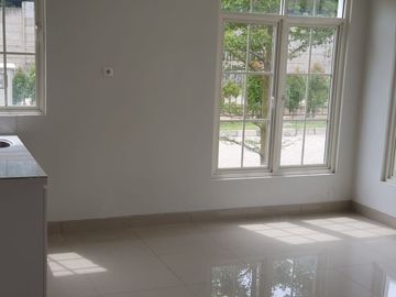 Dijual Rumah Millennium City Carlton Parung Panjang Hoek Unit Baru