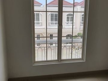 Dijual Rumah Millennium City Carlton Parung Panjang Hoek Unit Baru