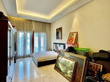 RUMAH BAGUS at Jl GAHARU, CIPETE, JAKSEL (SANGAT MENARIK)