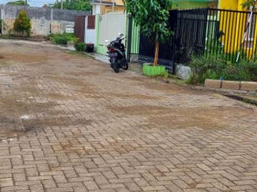 Rumah Baru Luas 185 di Kampus UMM Tegalgondo kota Malang
