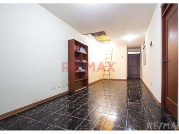 ¿Buscas una casa espaciosa, bien ubicada y lista para convertirse en tu nuevo hogar? ¡Esta es la oportunidad perfecta!

📍 Ubicación Privilegiada:
A