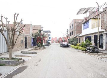 ¿Buscas una casa espaciosa, bien ubicada y lista para convertirse en tu nuevo hogar? ¡Esta es la oportunidad perfecta!

📍 Ubicación Privilegiada:
A