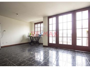 ¿Buscas una casa espaciosa, bien ubicada y lista para convertirse en tu nuevo hogar? ¡Esta es la oportunidad perfecta!

📍 Ubicación Privilegiada:
A
