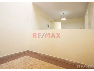 ¿Buscas una casa espaciosa, bien ubicada y lista para convertirse en tu nuevo hogar? ¡Esta es la oportunidad perfecta!

📍 Ubicación Privilegiada:
A