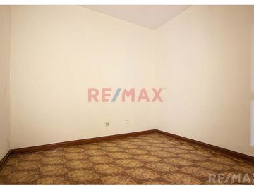 ¿Buscas una casa espaciosa, bien ubicada y lista para convertirse en tu nuevo hogar? ¡Esta es la oportunidad perfecta!

📍 Ubicación Privilegiada:
A