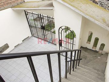 ¿Buscas una casa espaciosa, bien ubicada y lista para convertirse en tu nuevo hogar? ¡Esta es la oportunidad perfecta!

📍 Ubicación Privilegiada:
A