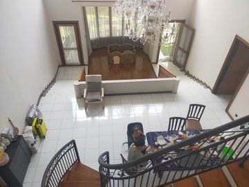 Rumah Mewah SiapHuni di Gegerkalong dkt UPI Ciwaruga PondokHijau BdgUtara