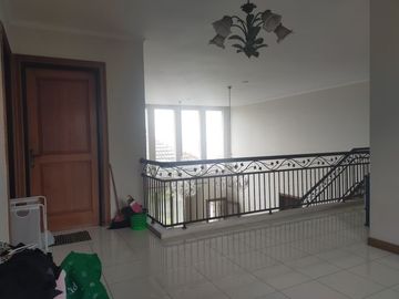 Rumah Mewah SiapHuni di Gegerkalong dkt UPI Ciwaruga PondokHijau BdgUtara