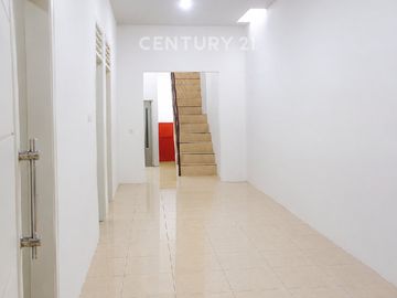 Rumah Baru Renovasi Di Serdang Kemayoran S9826